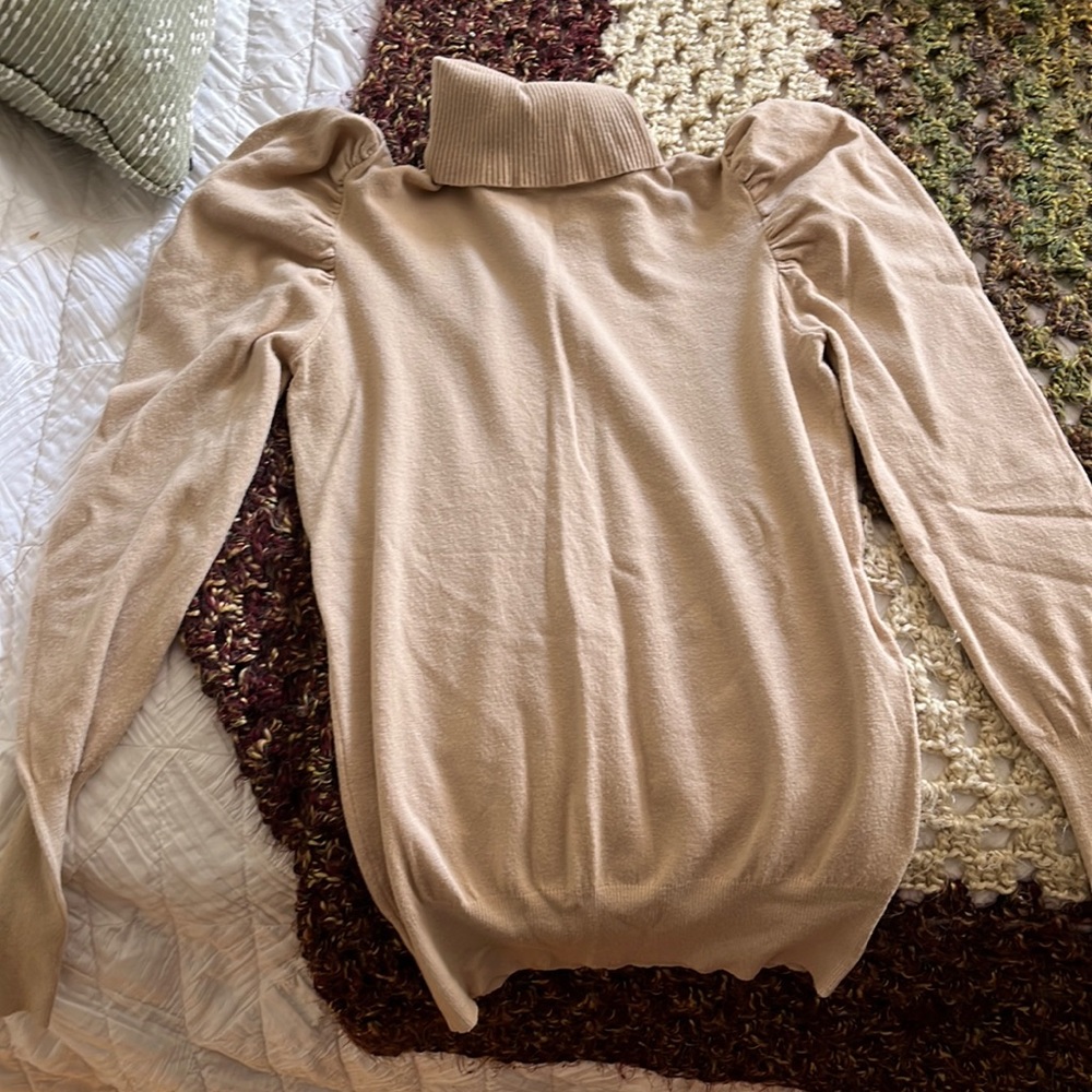 Tan turtleneck long sleeve